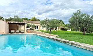 Maison 4 Pièces 124 m² à vendre à Eyragues (13630)