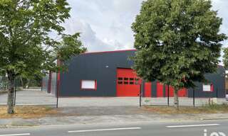 Commerce  431 m² à vendre à Pompaire (79200)