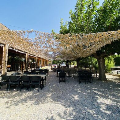 Commerce  130000 €