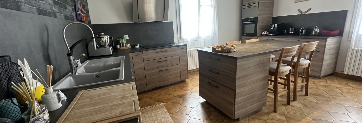 Maison 5 Pièces 171 m² à vendre à Bonneil (02400)