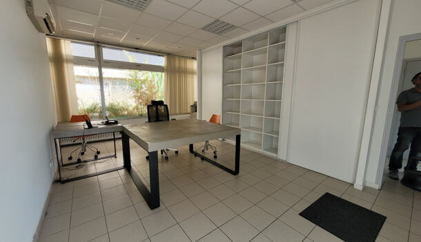 Bureau 2 pièces  à louer Marseille 6eme 13006