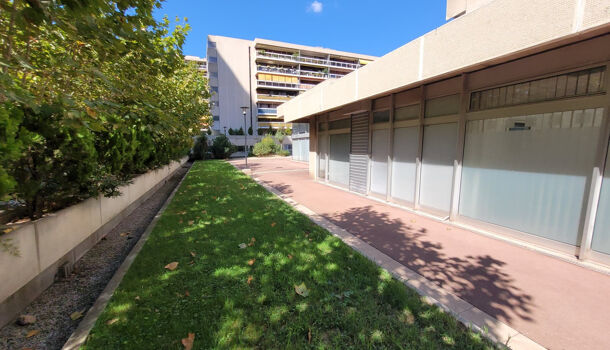 Bureau 2 pièces  à louer Marseille 6eme 13006