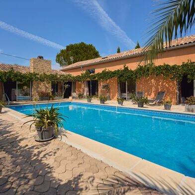 Maison 10 pièces 695000 €