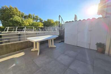 Appartement 2 pièces 700 €