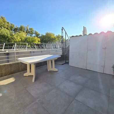 Appartement 2 pièces 700 €