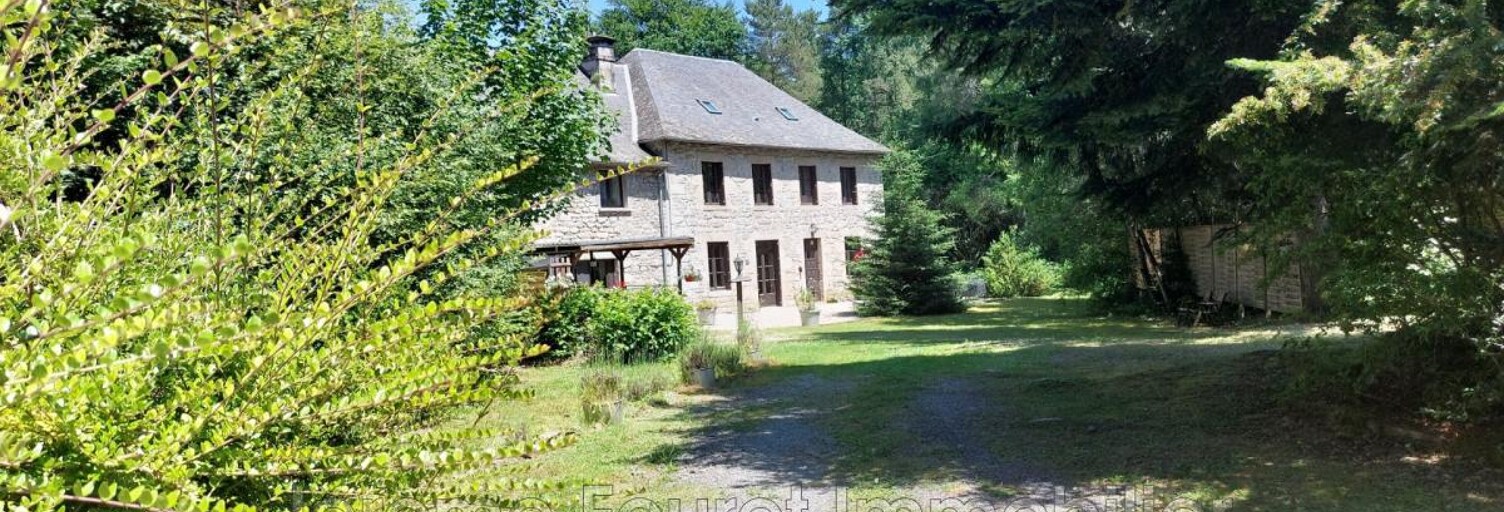 Maison 12 Pièces 298 m² à vendre à Égletons (19300)