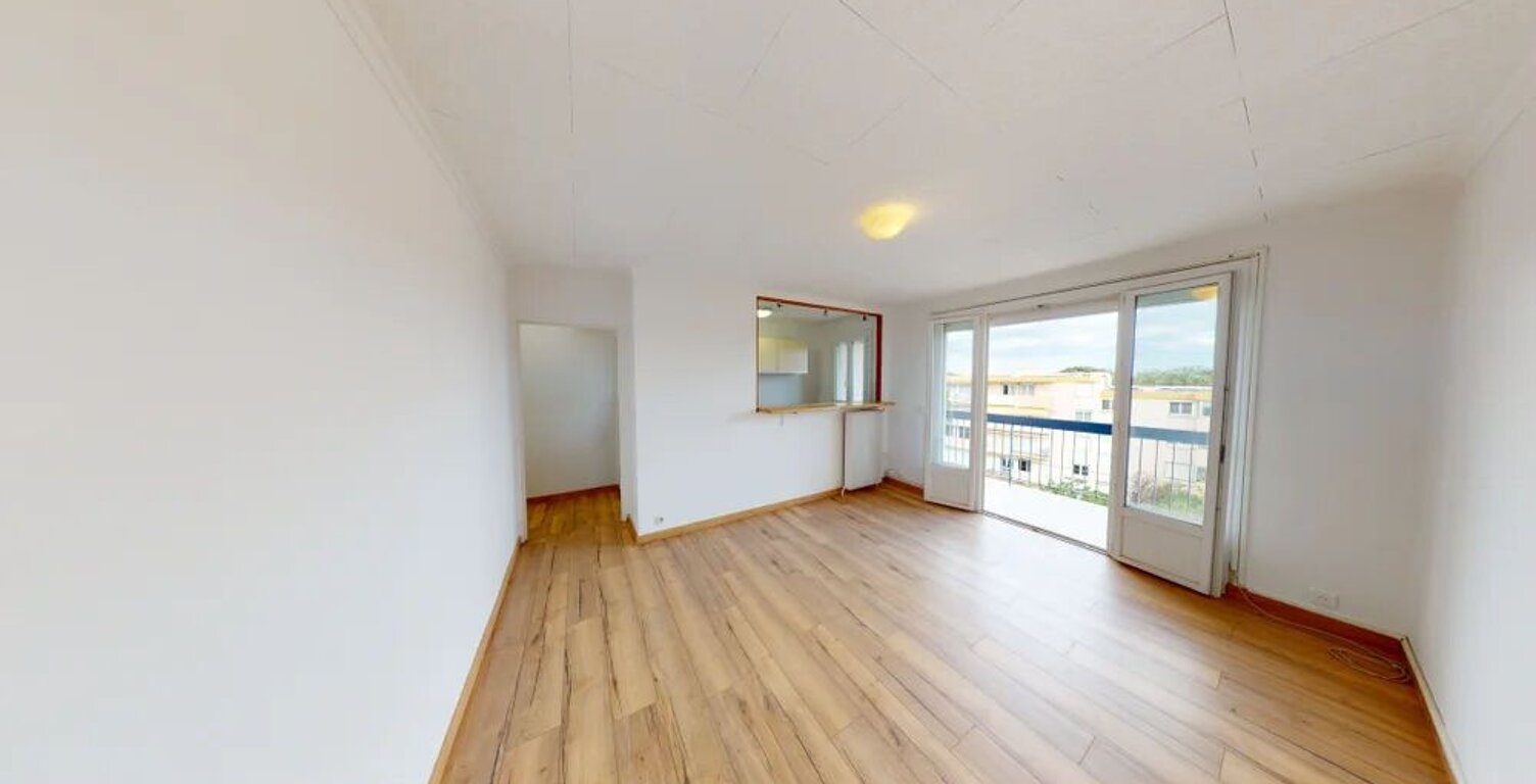 F2  43.51 m² Carrez+ parking à MONTPELLIER — photo 1