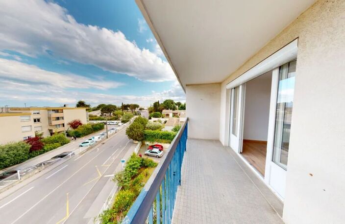 F2  43.51 m² Carrez+ parking à MONTPELLIER — photo 3
