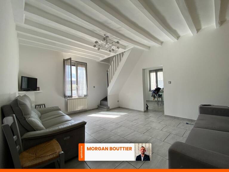 Ensemble immobilier de deux maisons à VERNANTES (49) — photo 1