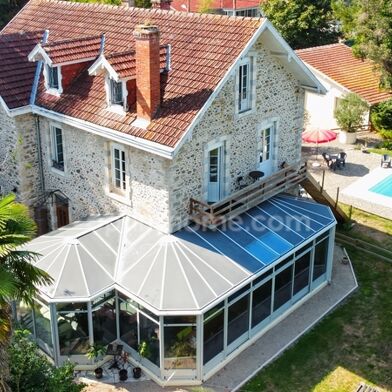 Maison 6 pièces 595000 €