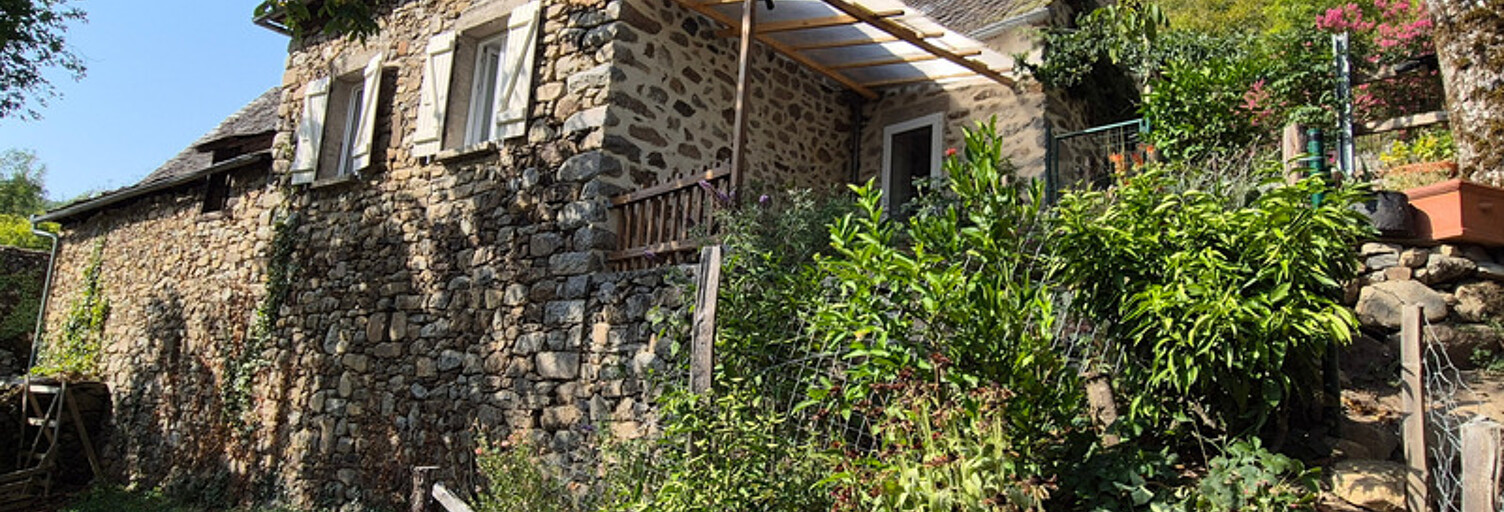 Maison 4 Pièces 51 m² à vendre à Saint-Hippolyte (12140)