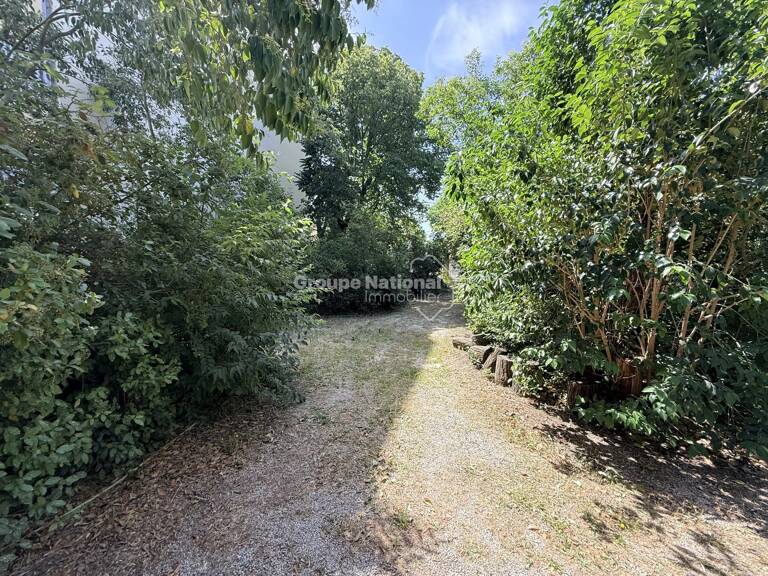 CARPENTRAS — 2 500 M² DE TERRAIN CONSTRUCTIBLE POUR UN PROJET D’ — photo 1