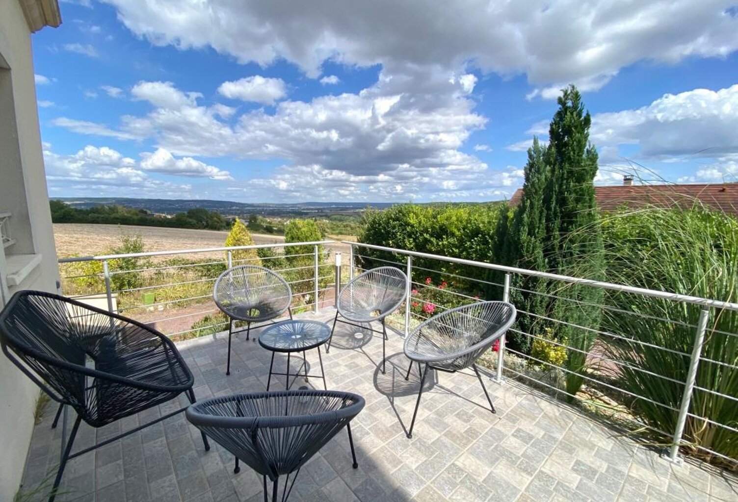 Maison À Vendre 130 M² + véranda 18 m² — photo 1
