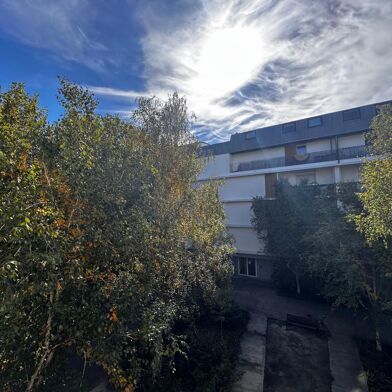 Appartement 2 pièces 984 €