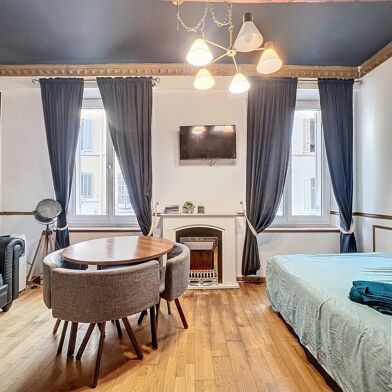 Immeuble  580000 €