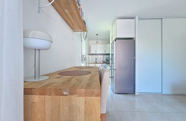 Charmant T2 avec balcon – Port Marianne - Montpellier — photo 4