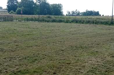 Terrain  63200 €