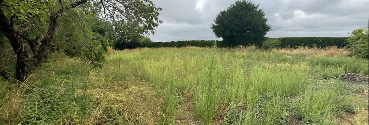 Terrain  837 m² à vendre à Les Bois d'Anjou (49250)