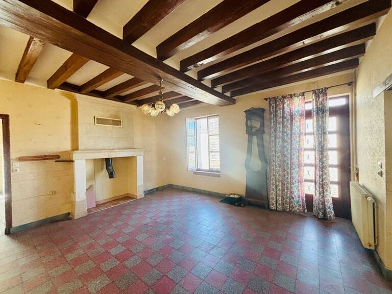 À VENDRE – Longère 110 m² habitables avec nombreuses dépendances et terrain de 900 m² — photo 1