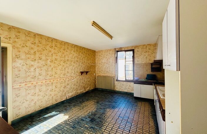 LES BOIS D'ANJOU - Authentique longère 110 m² habitables, dépendances et terrain 1 700 m² — photo 3