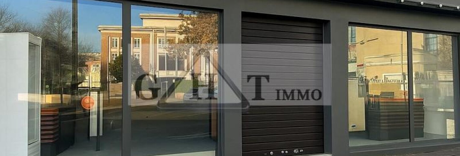 Commerce  411 m² à louer à Saint-Maur-des-Fossés (94210)