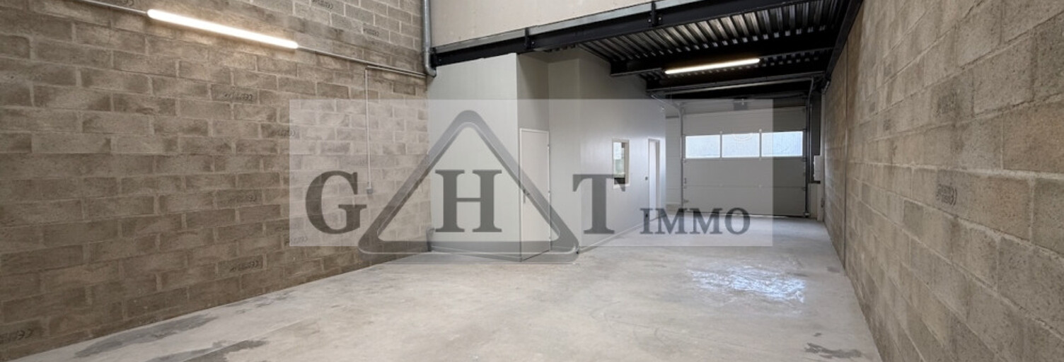 Local industriel  85 m² à louer à Saint-Pierre-du-Perray (91280)