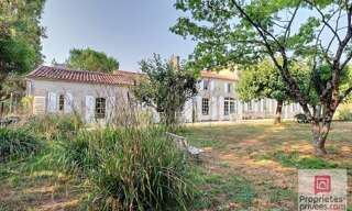 Maison 19 Pièces 433 m² à vendre à Surgères (17700)