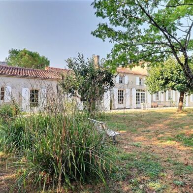 Maison 19 pièces 377640 €