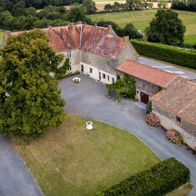 Maison 15 pièces 691533 €