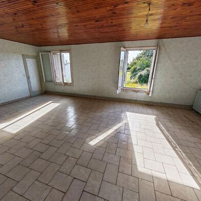 Maison 10 pièces 96000 €