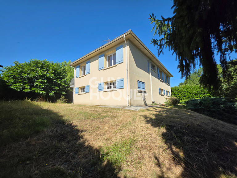 Maison avec jardin — photo 1