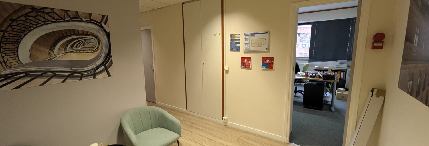 Bureau 7 Pièces 223 m² à louer à Évry-Courcouronnes (91000)