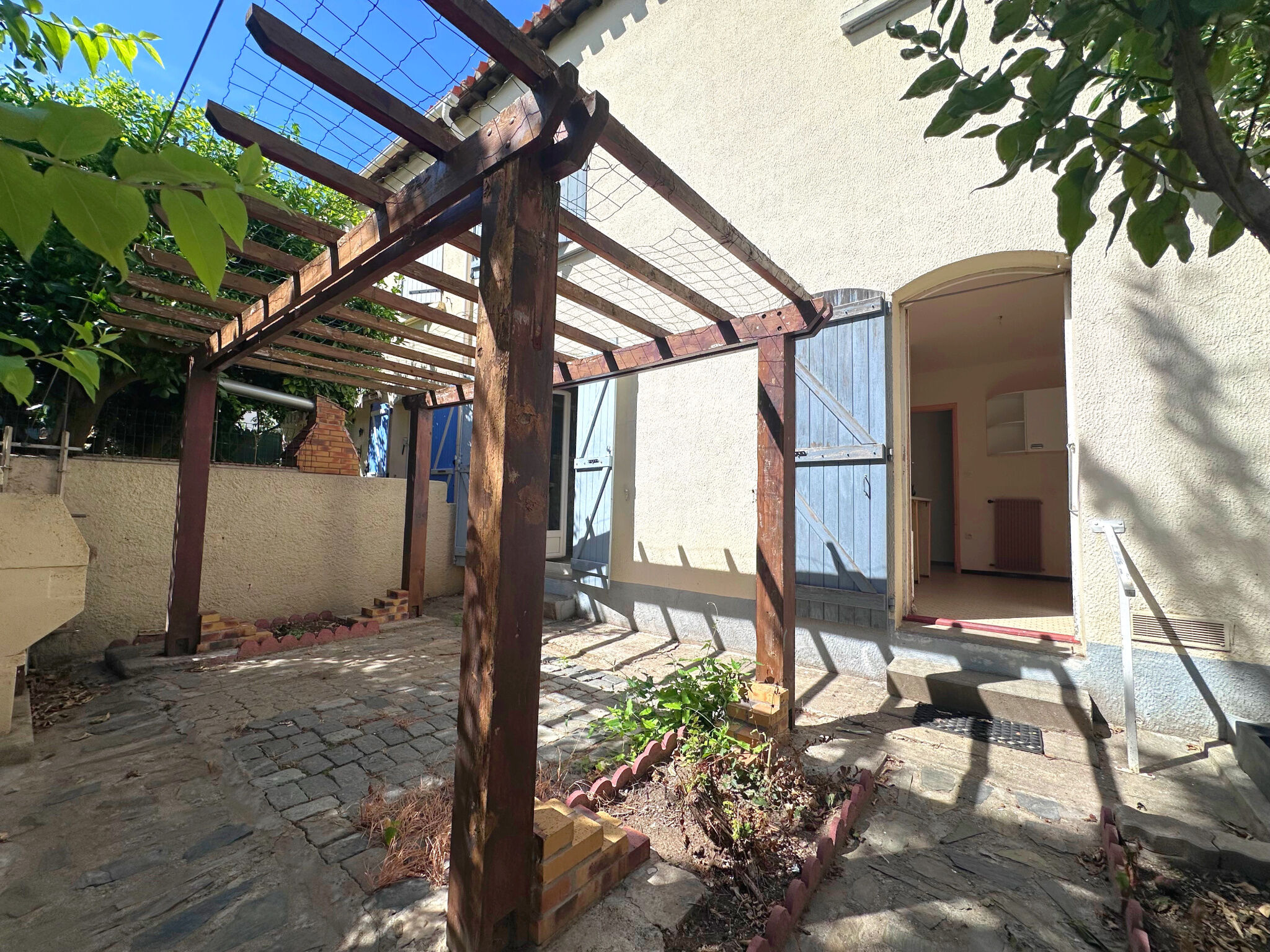 Villa / Maison  T5 à vendre Perpignan 66000