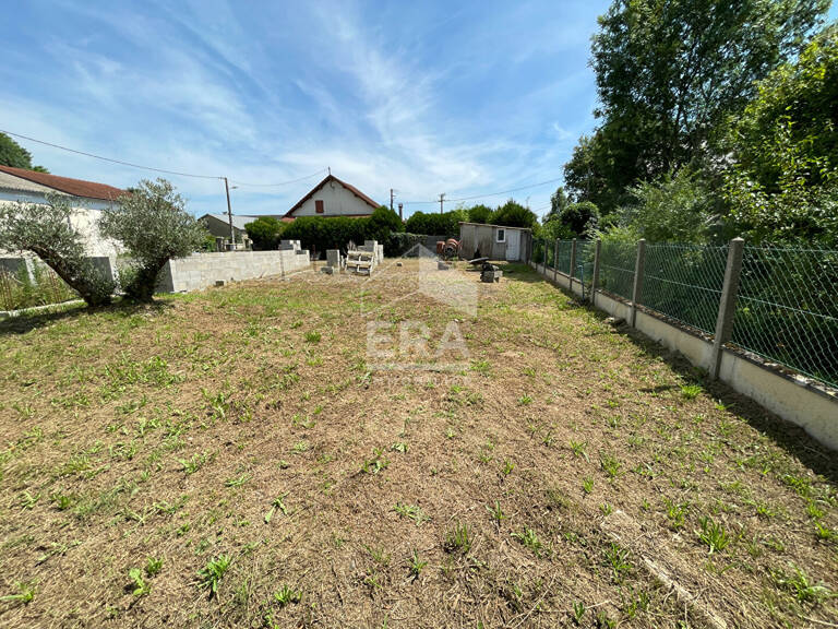LIVRON : Terrain de 1 074 m² constructible (fondations) — photo 1