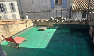 Immeuble  130 m² à vendre à Arles (13200)