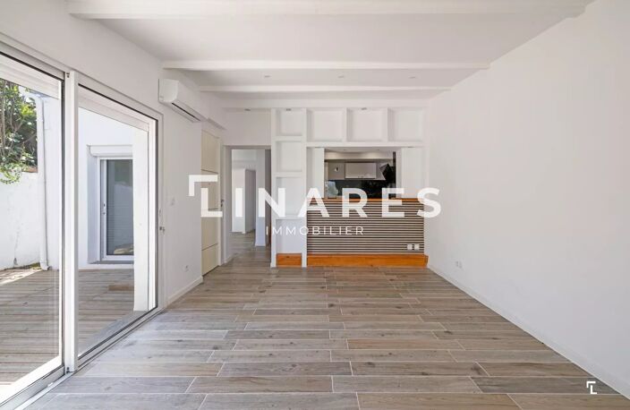 LA SECRETE  - Maison  T4/5 de 87 m2 - 13008 LA POINTE ROUGE — photo 4