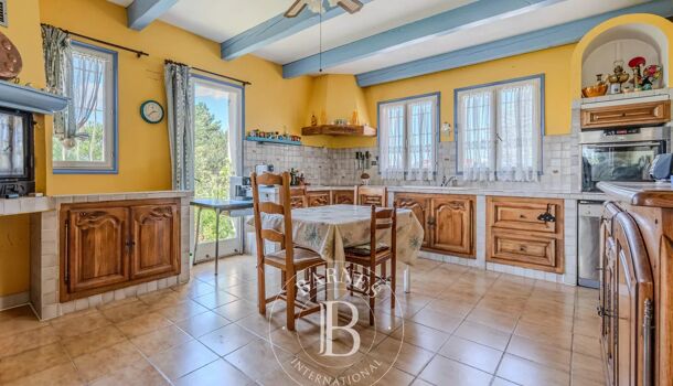 Villa / Maison 8 pièces  à vendre Aix-en-Provence 13100