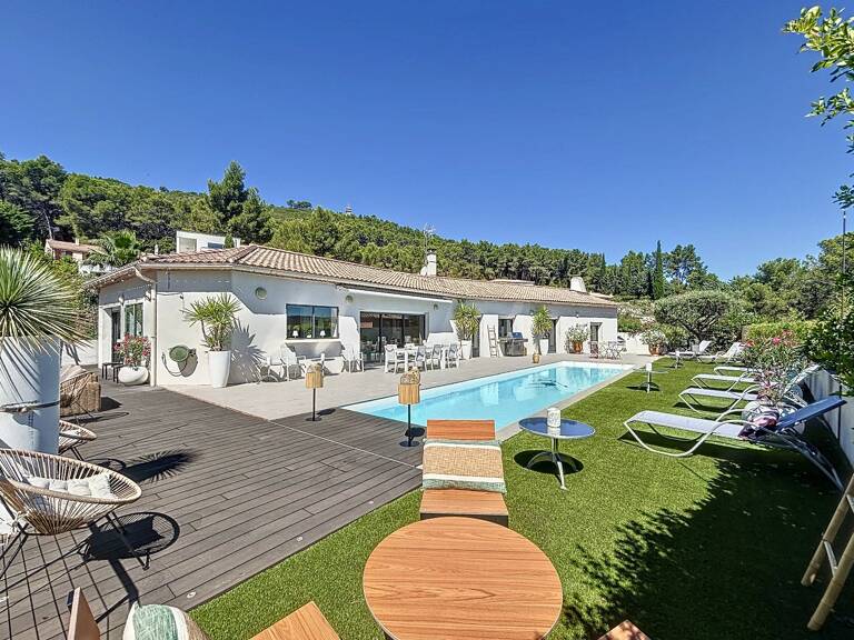 CALVISSON - VILLA CONTEMPORAINE  — photo 1