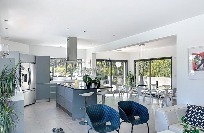 CALVISSON - VILLA CONTEMPORAINE  — photo 4