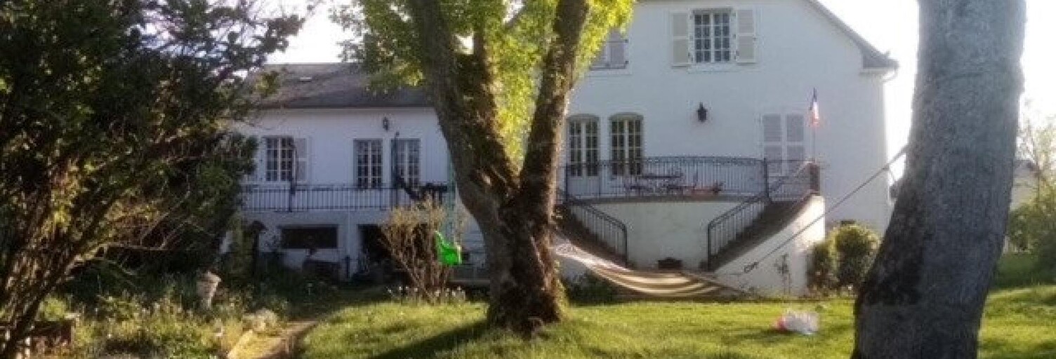 Maison 11 Pièces 316 m² à vendre à Warcq (55400)