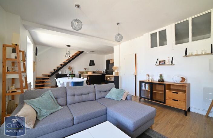 Vente appartement 4 pièces 130 m² Poitiers (86000) — photo 2