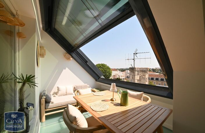 Vente appartement 4 pièces 130 m² Poitiers (86000) — photo 3