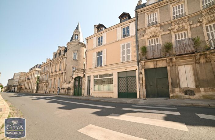 Vente appartement 4 pièces 130 m² Poitiers (86000) — photo 5