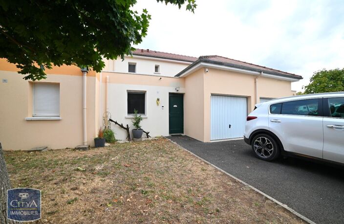 Vente maison 4 pièces 78 m² Châtellerault (86100) — photo 2