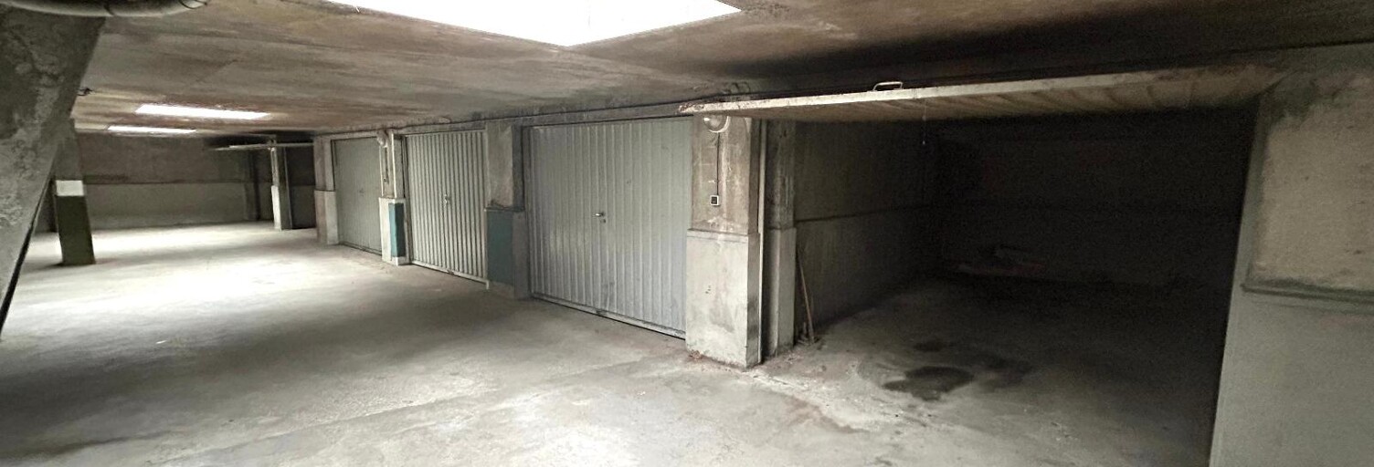 Garage   m² à louer à Tours (37000)