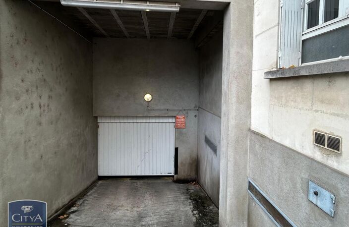 Location garage   à Tours (37000) — photo 3