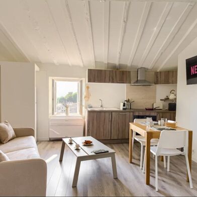 Appartement 2 pièces 1090 €