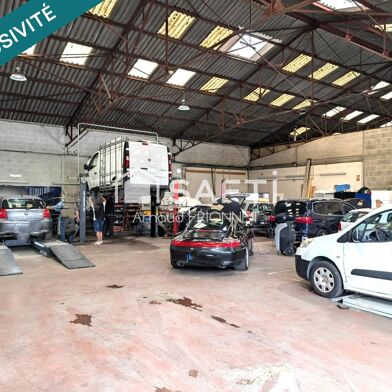 Commerce  260000 €