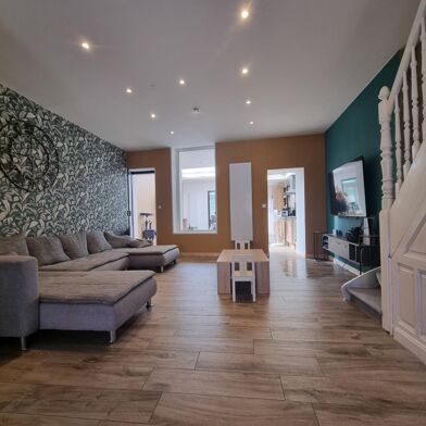 Maison 8 pièces 215000 €