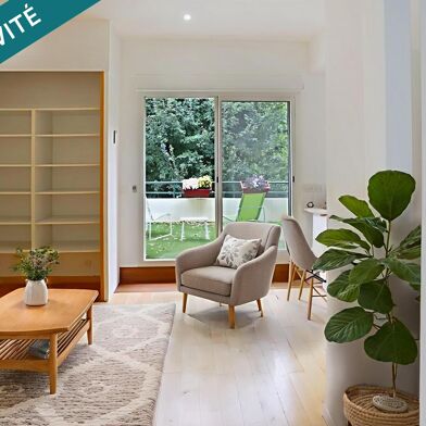 Appartement 1 pièces 210000 €